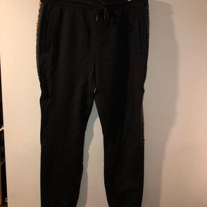Brand New Men’s Guess Sweatpants